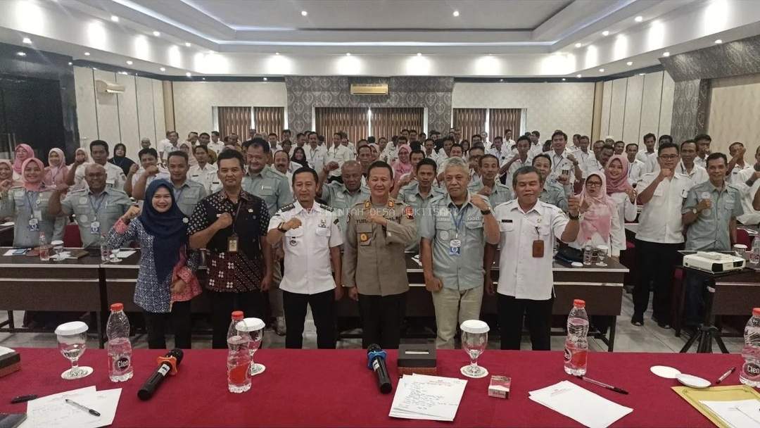 BIMTEK PENINGKATAN KAPASITAS APARATUR PEMERINTAH DESA DAN BPD SE KECAMATAN GANDRUNGMANGU 