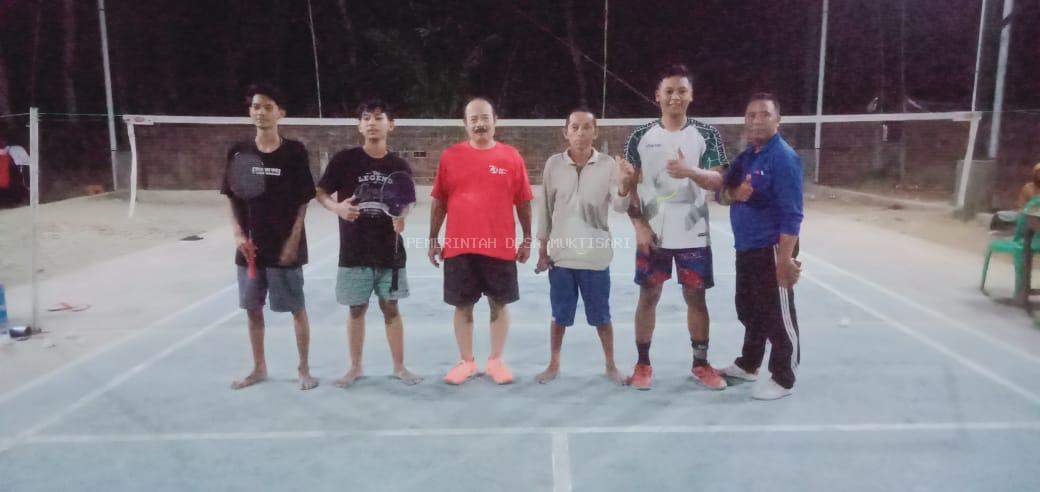 LOMBA BULUTANGKIS TINGKAT DESA MUKTISARI 