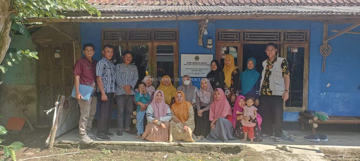 MONITORING PELAKSANAAN KUBE BERKAH MUKTI OLEH DINAS SOSIAL KABUPATEN CILACAP 