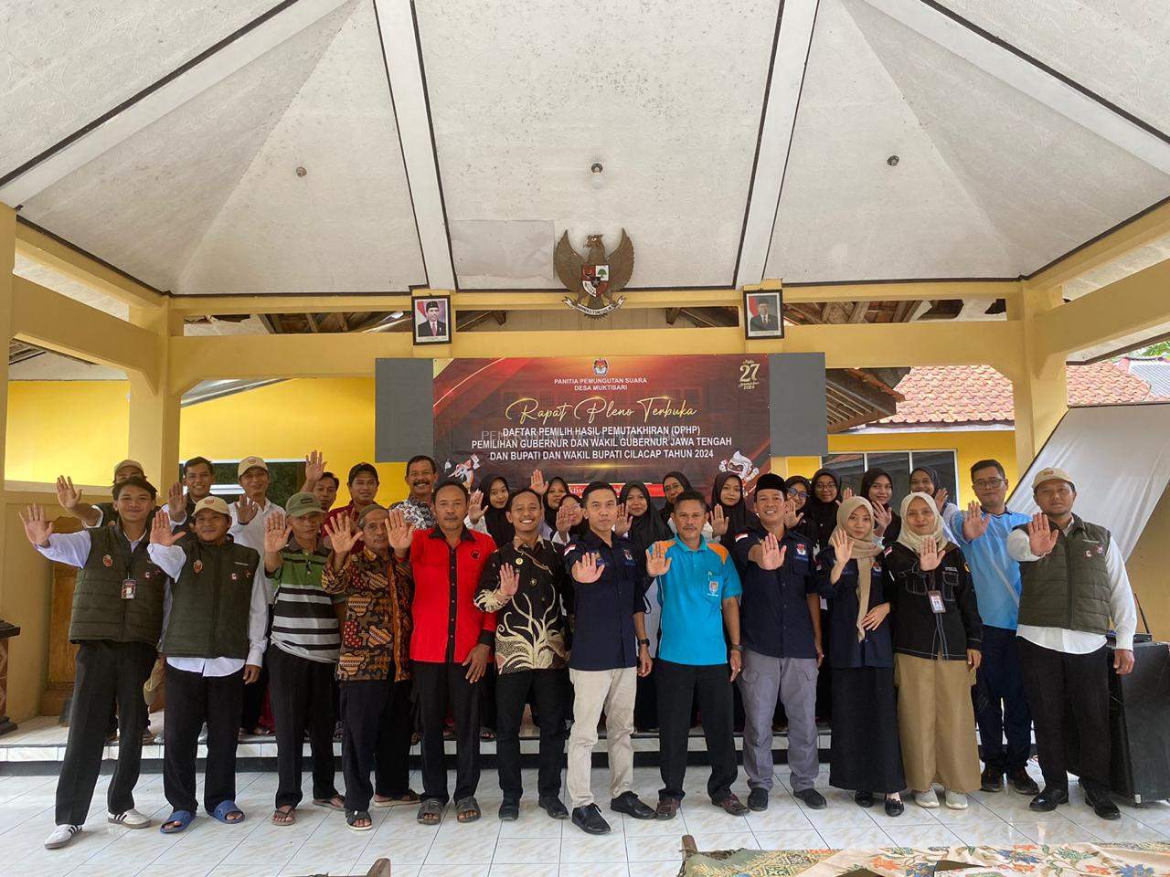 RAPAT PLENO TERBUKA HASIL PEMUTAHIRAN DPHP PILKADA TAHUN 2024