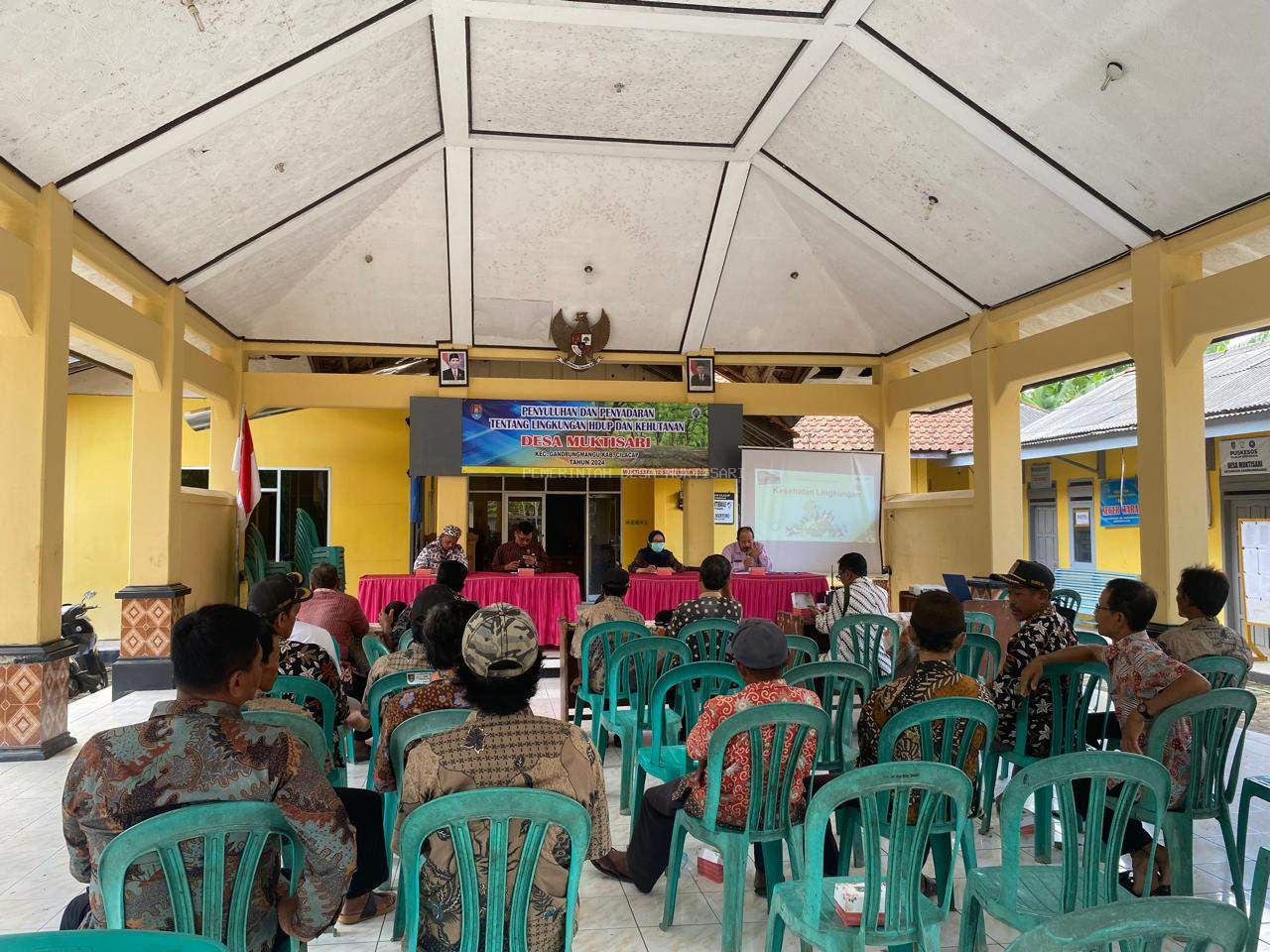 PENYULUHAN DAN PENYADARAN TENTANG LINGKUNGAN HIDUP DAN KEHUTANAN