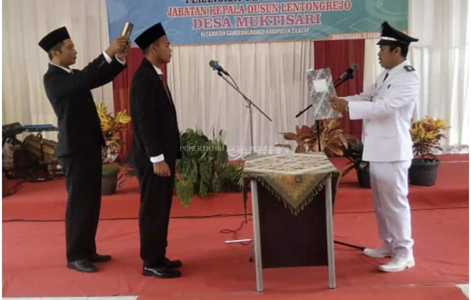 PELANTIKAN DAN PENGAMBILAN SUMPAH JABATAN KEPALA DUSUN LENTONGREJO DESA MUKTISARI